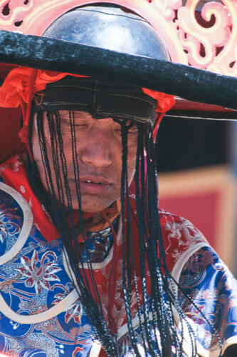 10_AMANO_Terton_Namkhar_Drimed_Rinpoche_in_Black_Hat_costume_Jeerang_Village